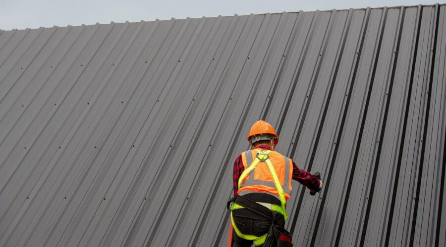 Professional metal roof installation in Brinkhaven, OH